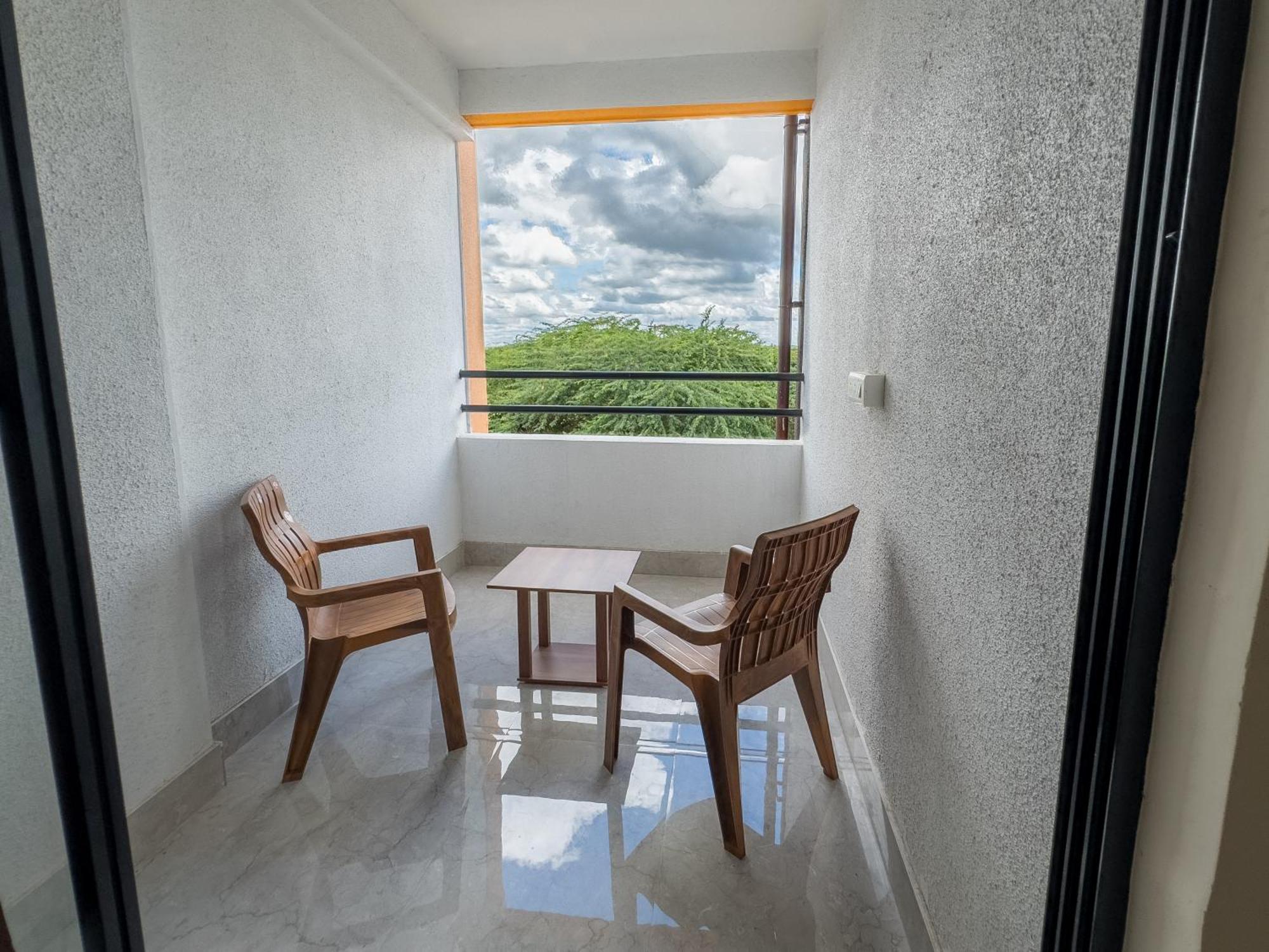 Punekar Bhavan Akalkot Room photo